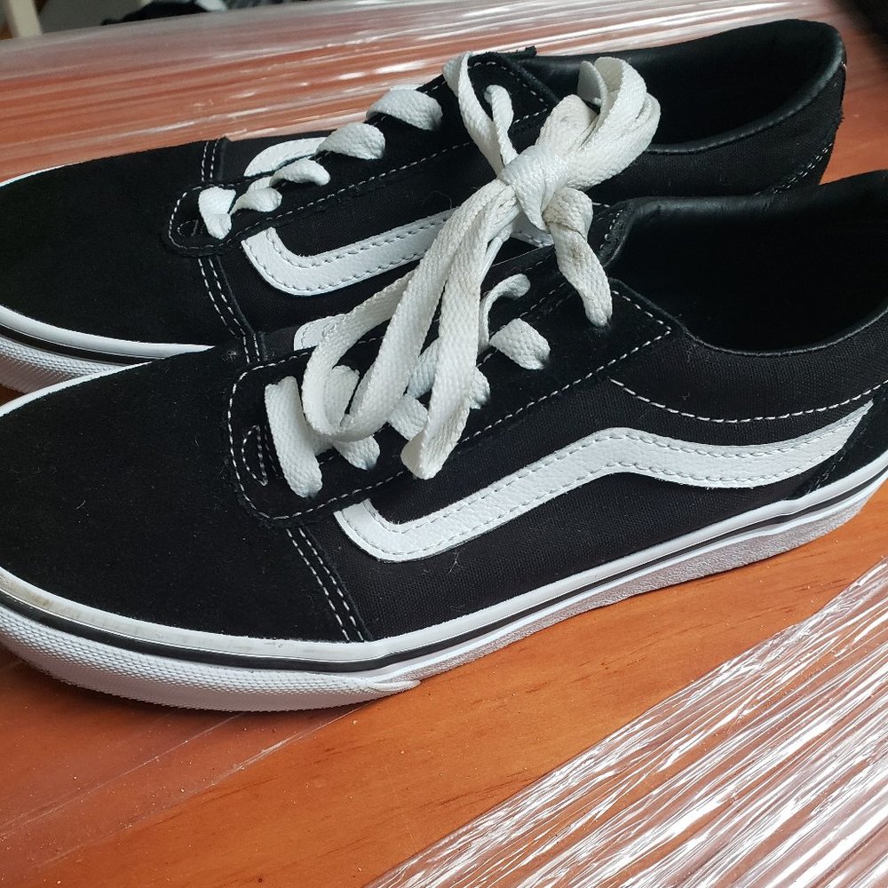 Black Vans